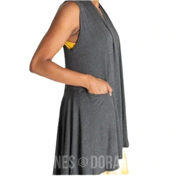 Agnes & Dora Cascade Vest Sleeveless with Pockets Two Tone Gray Charcoal Modal - Picture 3 of 3